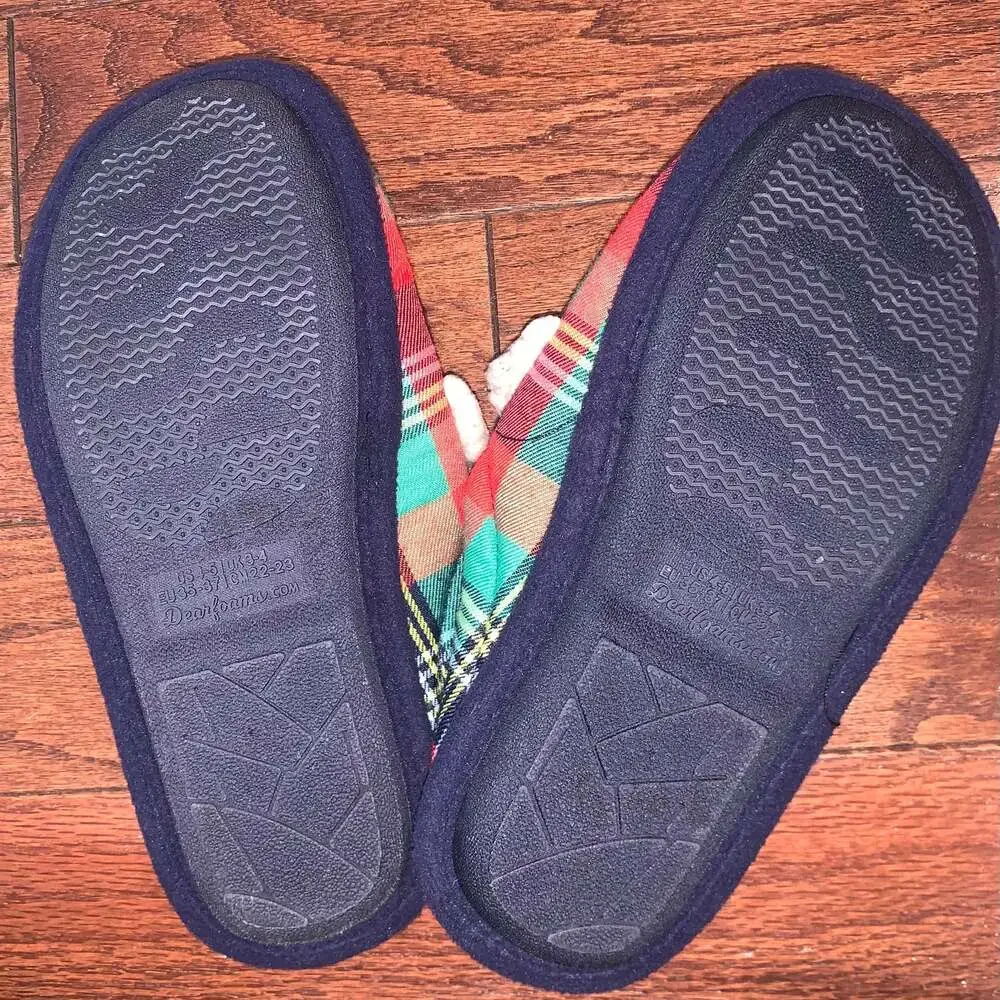 Dearfoams Kids Lil Bear‎ Plaid Memory Foam Slippers Size 4/5
